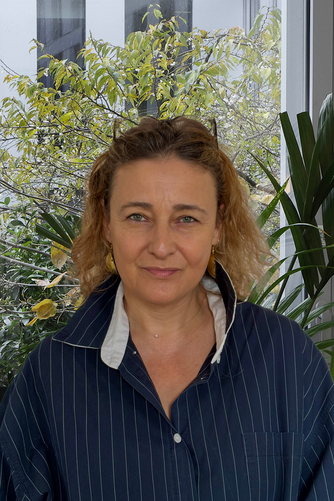 Emma Definod